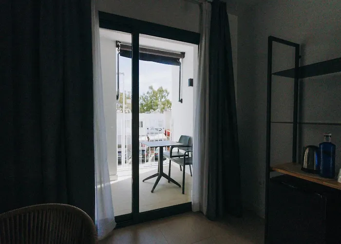 Alove Hotell
